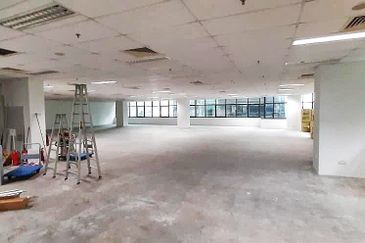 Corporate Office with MSC Status at The Horizon