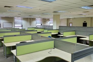 Ex-University College Complex at Cyber 4 Cyberjaya