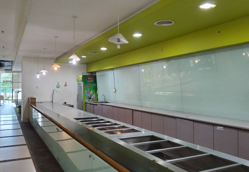 Ex-University College Complex at Cyber 4 Cyberjaya