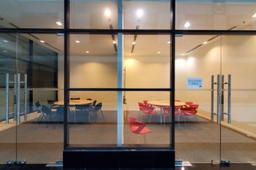 Ex-University College Complex at Cyber 4 Cyberjaya