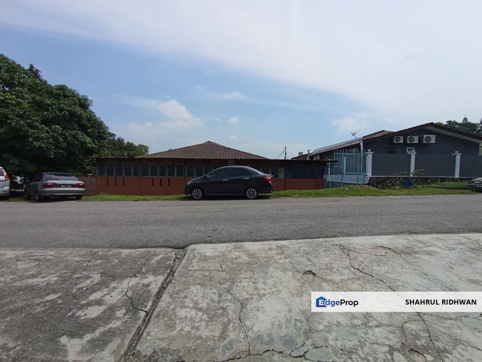 Double Storey Terrace House for Sale – Taman Kajang Utama, Kajang | Facing Open | Freehold, Selangor, Kajang