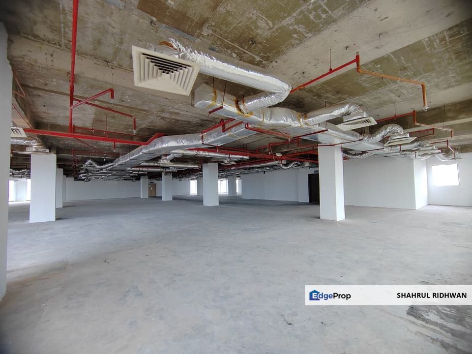 Walking Distance to LRT Office Space for rent at Menara Summit, USJ 1, Subang Jaya., Selangor, USJ