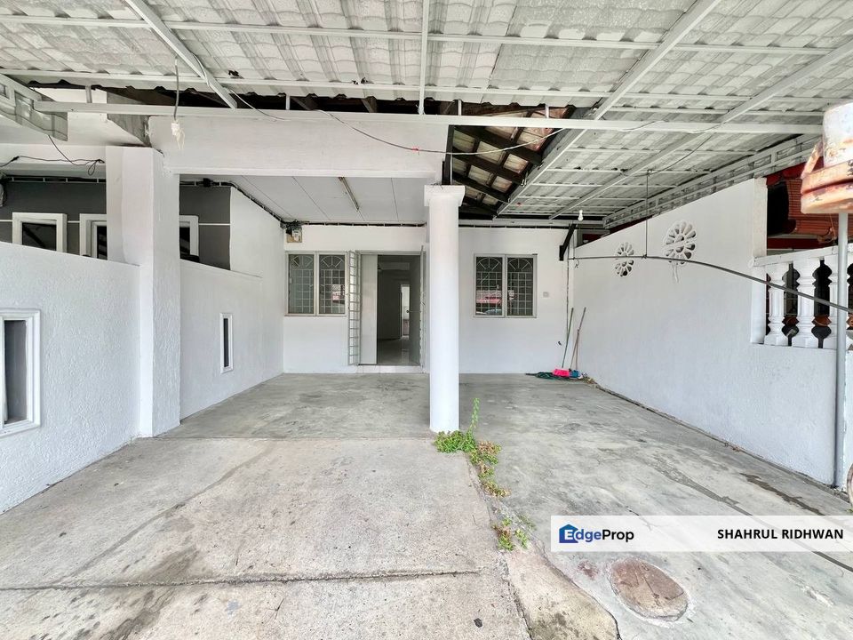 Teres 1 Tingkat di Bandar Tasik Kesuma Fasa 7, Semenyih, Selangor, Semenyih