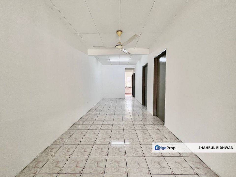 Teres 1 Tingkat di Bandar Tasik Kesuma Fasa 7, Semenyih, Selangor, Semenyih