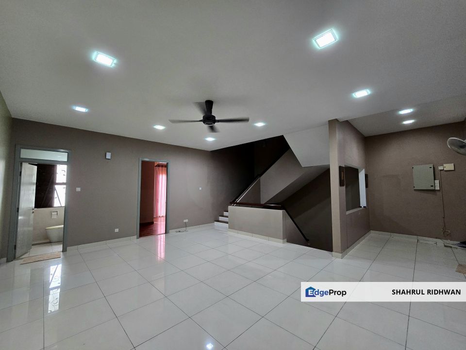 3-Storey Terrace @ Damai Impian, Alam Damai, Cheras KL Open Facing | Renovated Unit | Below Market Price, Kuala Lumpur, Cheras