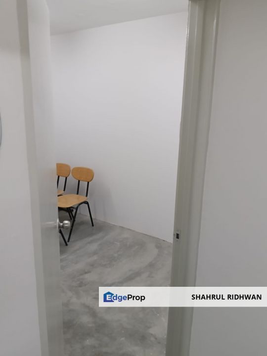 Flat Persiaran Ampang Saujana, Ampang Jaya for Sale, Selangor, Ampang
