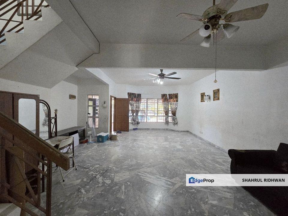 Facing Open View 2-Storey Terrace House for Sale at Jalan Desa Mewah, Semenyih, Selangor, Semenyih