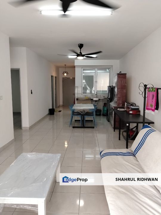 Vista Hijauan Fully Furnished | 3R2B Condo | Balcony | Move In Ready !, Selangor, Kajang