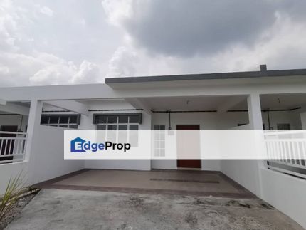 Single Storey Terrace Taman Universiti Batu Pahat , Johor, Batu Pahat