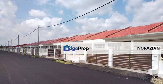 Single Storey Terrace House Near UTHM Batu Pahat , Johor, Batu Pahat