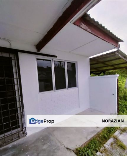 End Lot Double Storey Terrace Taman Kantan Permai , Selangor, Kajang