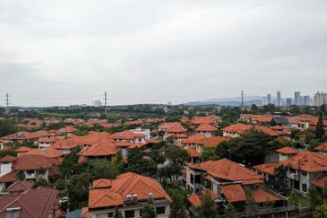 Maisson @ Platinum Apartment