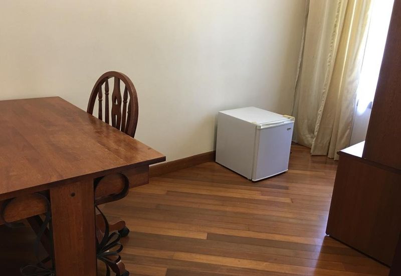 Fully Furnished Bungalow Mutiara Damansara pool