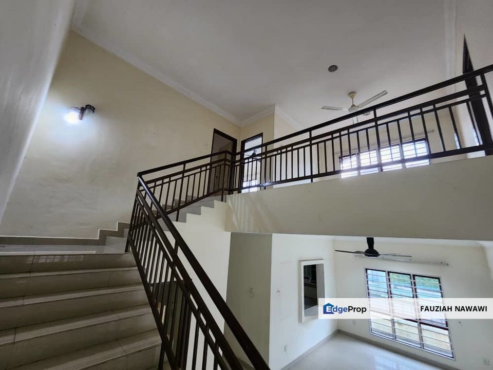 Double Storey Superlink  Phase 3 (Alicia)  D'Kayangan Section 13, Shah Alam For Rent, Selangor, Shah Alam