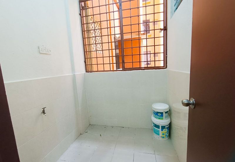 Pangsapuri Seroja Bukit Jelutong