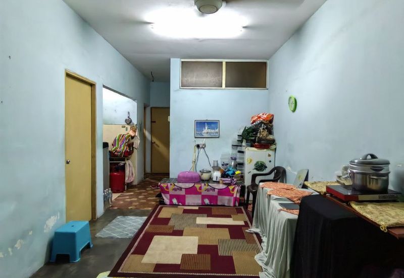 Flat PKNS, Seksyen 7