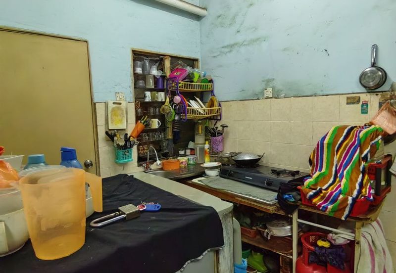 Flat PKNS, Seksyen 7