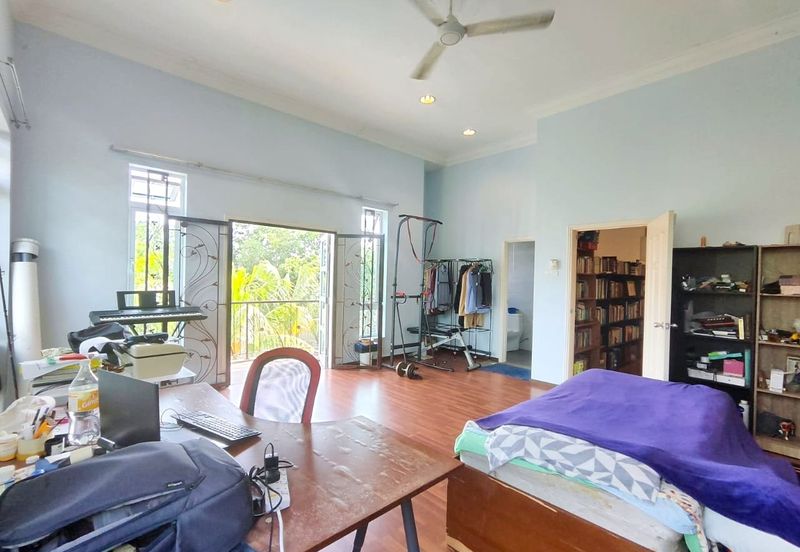 Seksyen 6 @ Bandar Bukit Mahkota