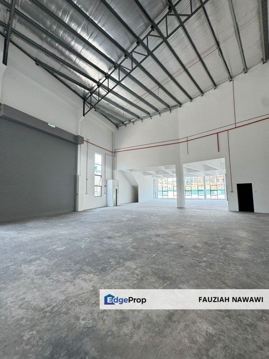 NEAR HIGHWAY | UB Industrial Park Warehouse Rawang For Rent, Selangor, Rawang