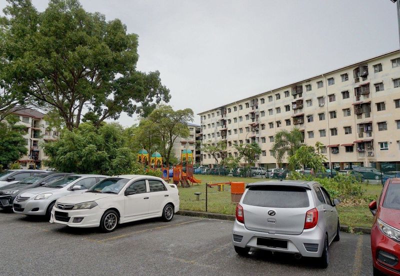 Apartment Daisy, Taman Subang Perdana