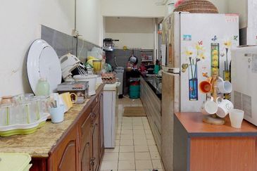 Apartment Daisy, Taman Subang Perdana