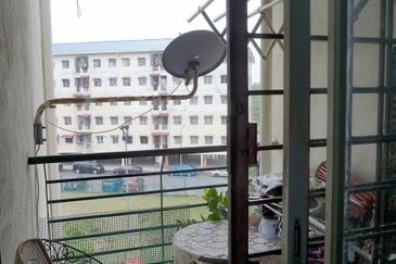 Apartment Daisy, Taman Subang Perdana