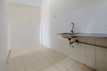 Shop Apartment @ Seksyen 15, Shah Alam Facing IDCC Ideal Convention Centre Shah Alam