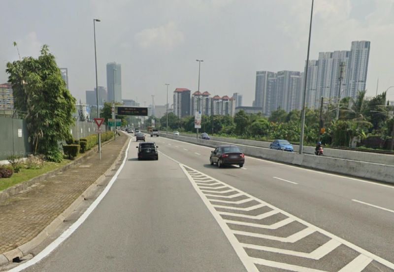 Pantai Dalam Kampung Kerinchi