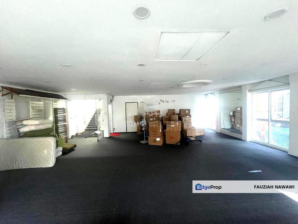 Shop Lot for Rent – Jalan Plumbum, Seksyen 7, Shah Alam, Selangor, Shah Alam