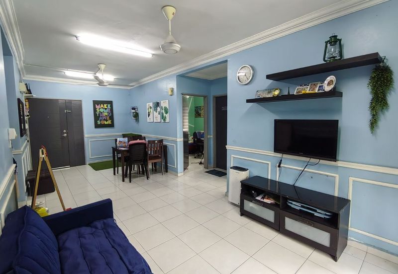 Residensi Laguna Biru 2