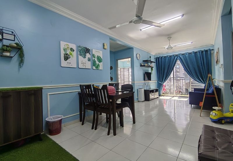 Residensi Laguna Biru 2