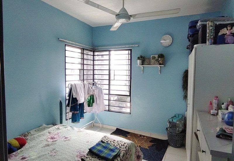 Residensi Laguna Biru 2