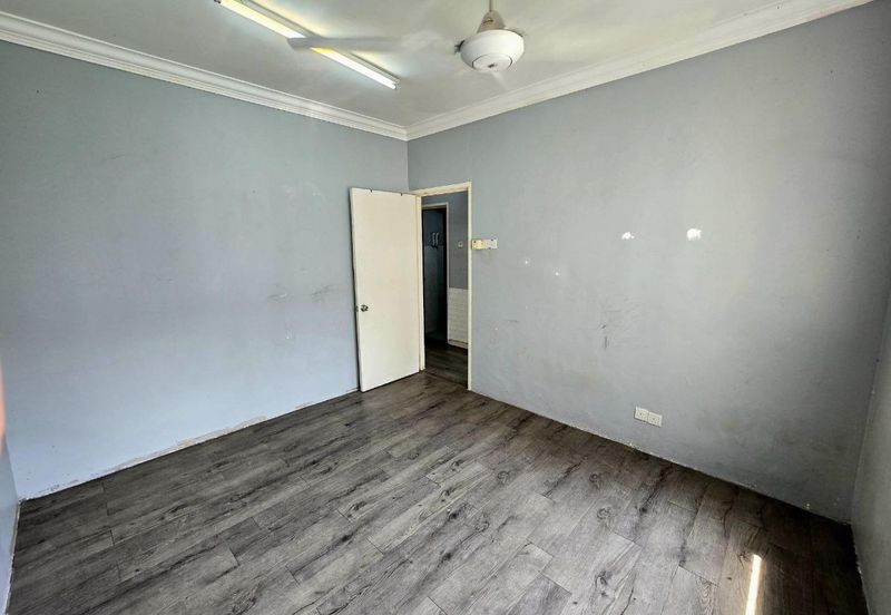 Azalea Court, Bandar Tasik Puteri