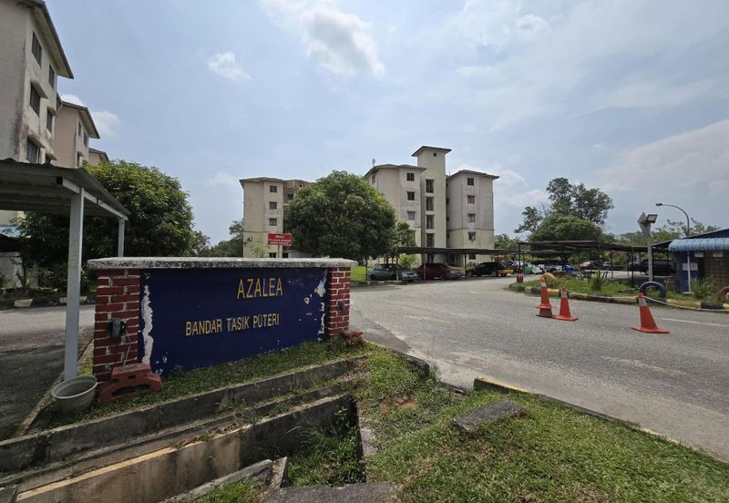 Azalea Court, Bandar Tasik Puteri