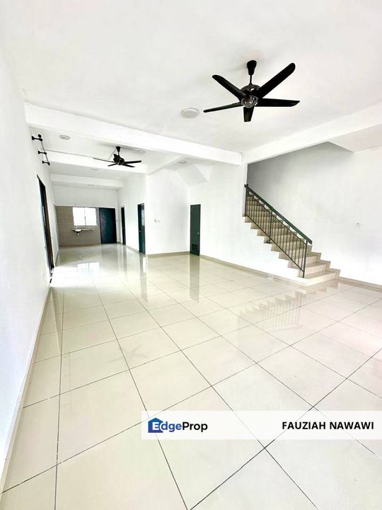 2 Storey Semi-D Taman Scientex Rawang For Rent | 4 Bed 4 Bath | Spacious | RM1,800, Selangor, Rawang