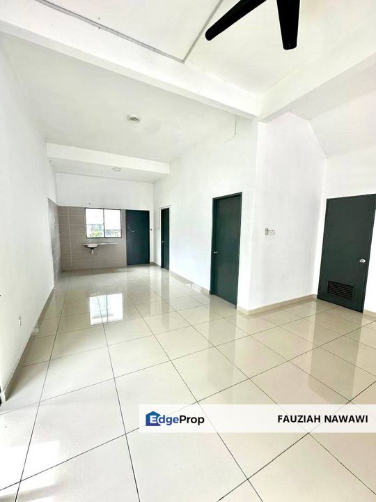 2 Storey Semi-D Taman Scientex Rawang For Rent | 4 Bed 4 Bath | Spacious | RM1,800, Selangor, Rawang