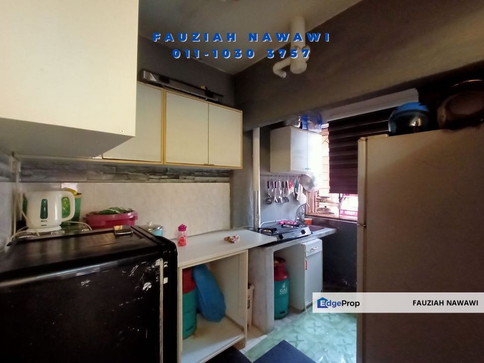 CASA RIA APARTMENT BANDAR COUNTRY HOMES RAWANG FOR SALE CORNER UNIT FREEHOLD, Selangor, Bandar Country Homes