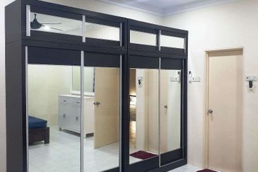 Seksyen 10, Shah Alam