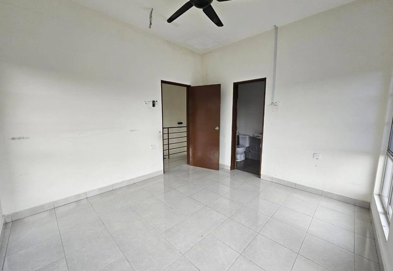 Seksyen 32, Shah Alam