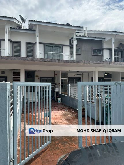 Townhouse Complete All Renovation untuk Dijual, Selangor, Puchong