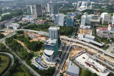 Last Piece Of Commercial Land Seksyen 14 Shah Alam (3 Acres) 