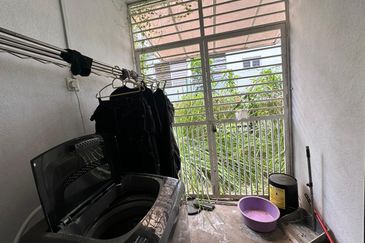 Ayu Impian, Alam Nusantara