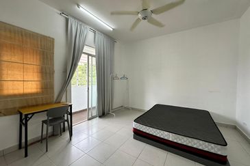 Ayu Impian, Alam Nusantara