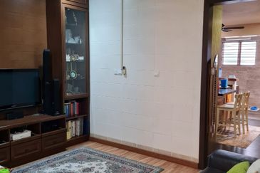 Double Storey Superlink Corner Lot, Lagenda 2, Bukit Jelutong