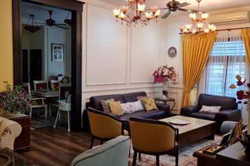 Double Storey Superlink Corner Lot, Lagenda 2, Bukit Jelutong