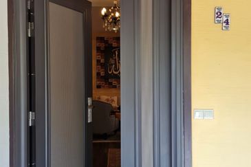 Double Storey Superlink Corner Lot, Lagenda 2, Bukit Jelutong