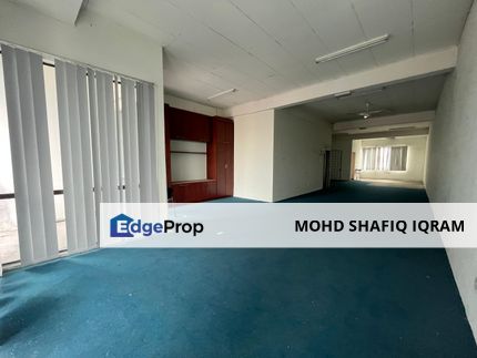 Bandar Puchong Office Space for Rent - Can Convert Hostel, Selangor, Puchong