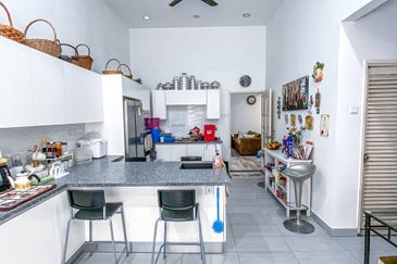 Seksyen 3, Shah Alam