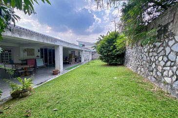 Seksyen 3, Shah Alam