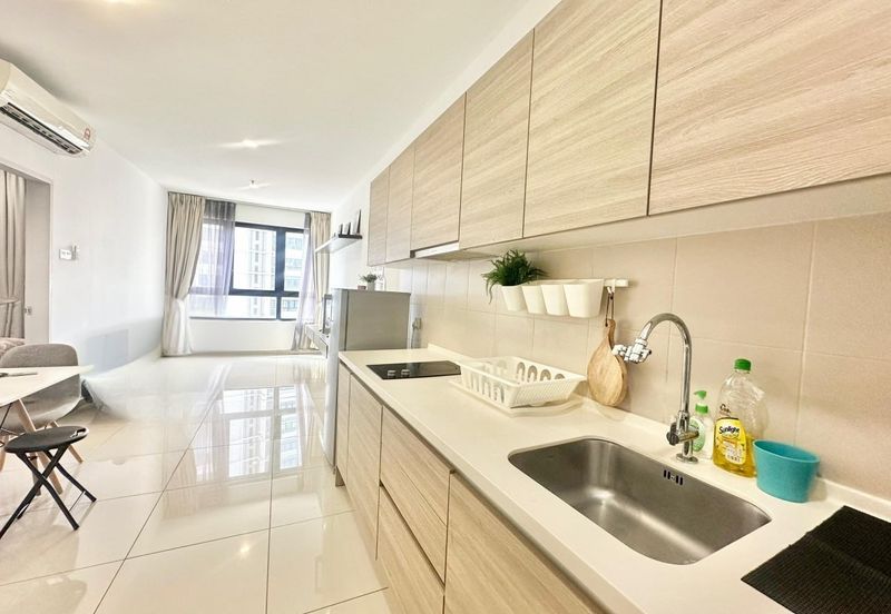 I Residence @ I City